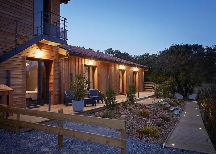 Cote Phare * Contis-les-Bains