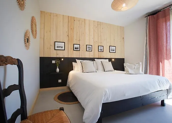 Hotel Cote Phare Contis-les-Bains