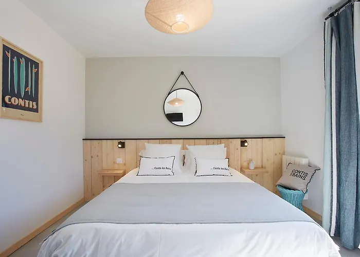 Cote Phare Contis-les-Bains